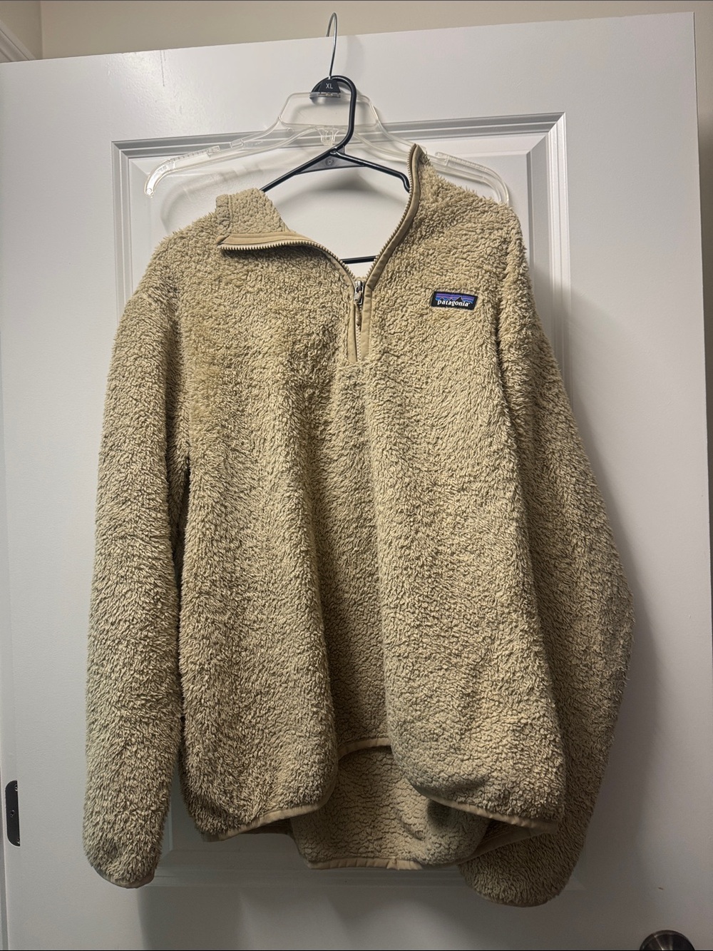 Patagonia Men’s Cream Sherpa Quarter-Zip Pullover